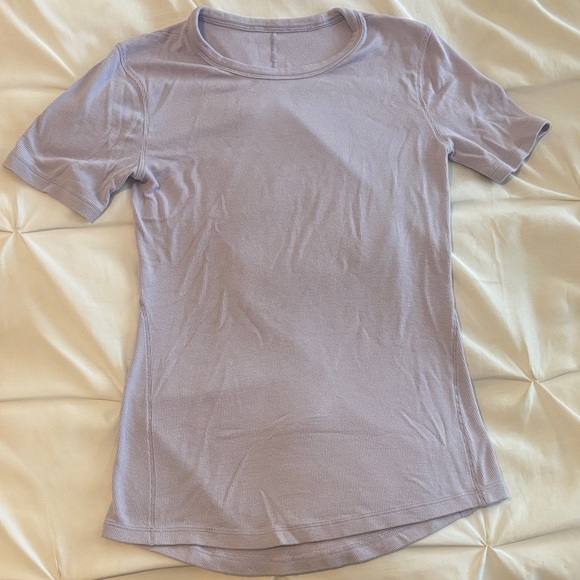 lululemon athletica Light Purple Short Sleeve Ribbed Tee - Picture 1 of 6